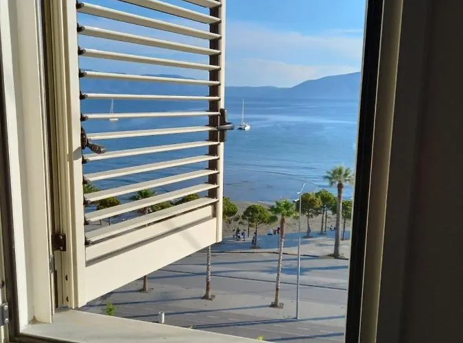 View On Lungomare Διαμέρισμα